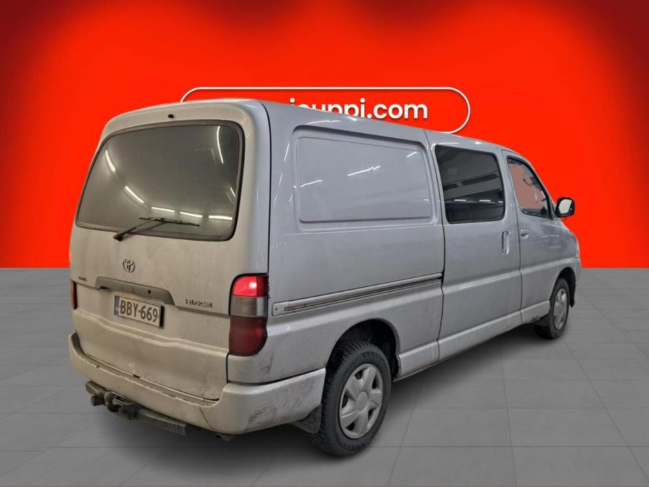 TOYOTA Hiace 2007