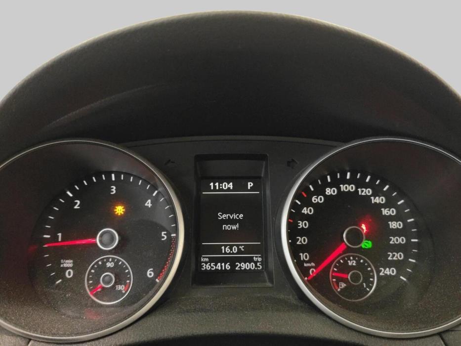 VOLKSWAGEN Golf 2011