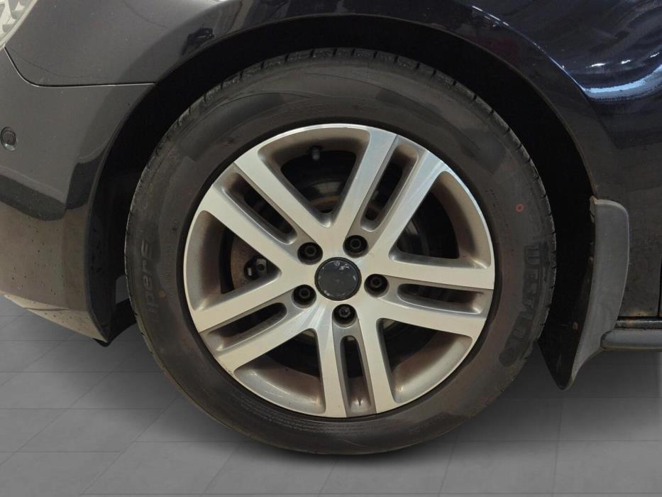 VOLKSWAGEN Golf 2011