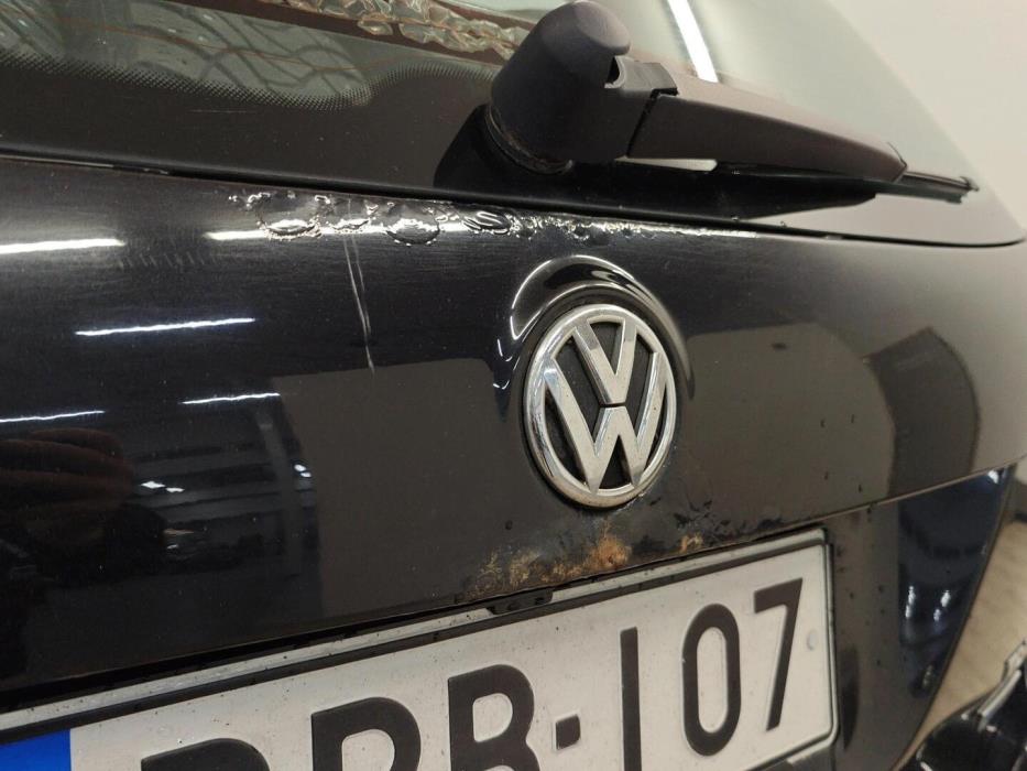 VOLKSWAGEN Golf 2011