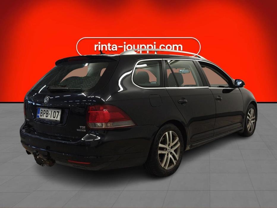 VOLKSWAGEN Golf 2011