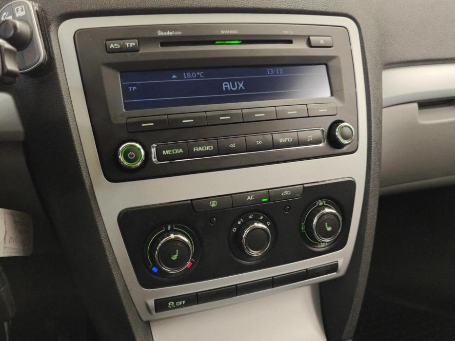 SKODA Octavia 2011
