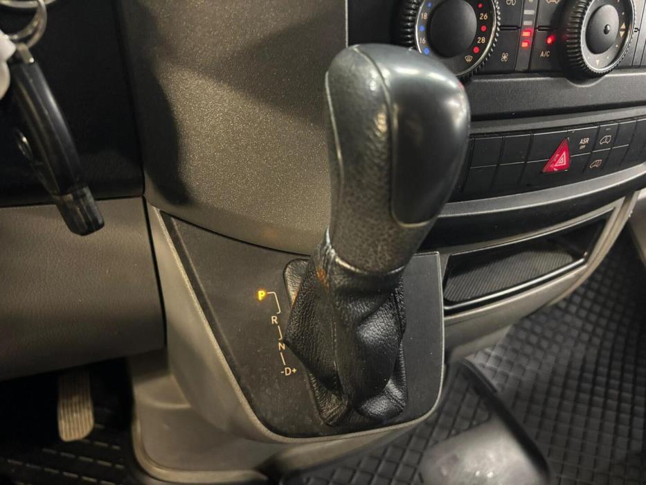 MERCEDES-BENZ Sprinter 2012