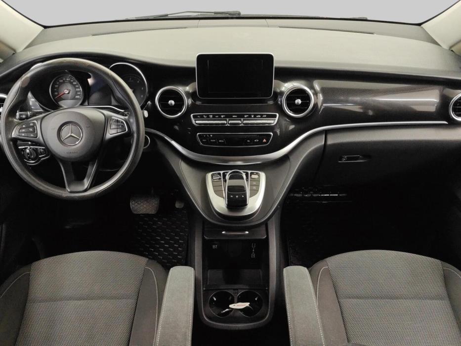 MERCEDES-BENZ V 2015
