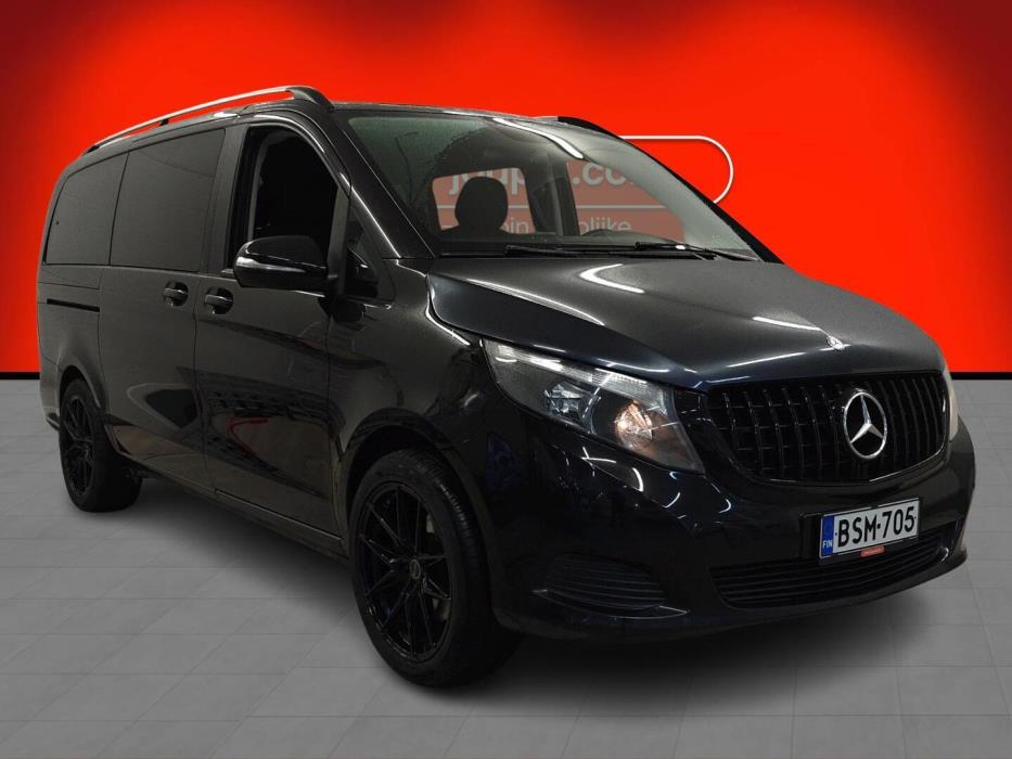 MERCEDES-BENZ V 2015