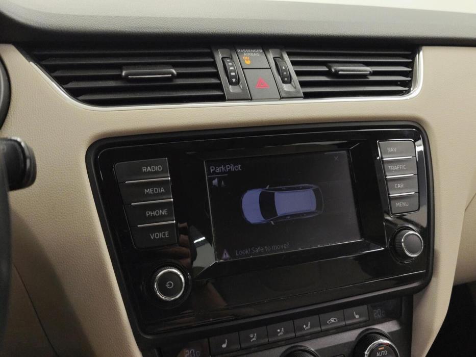 SKODA OCTAVIA 2015