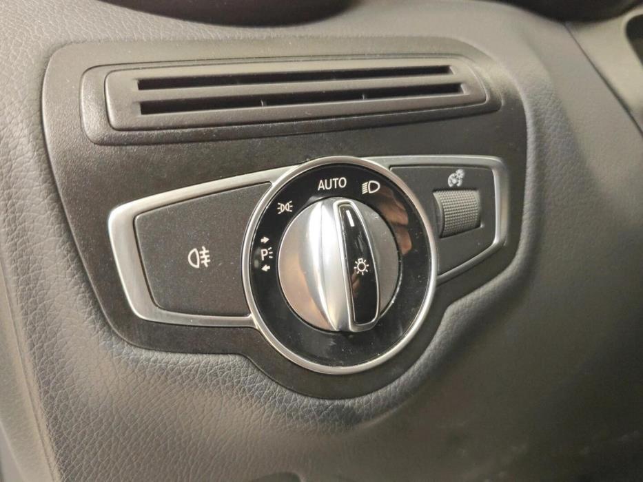 MERCEDES-BENZ C 2017