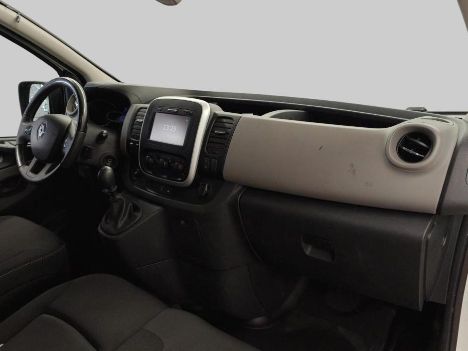 RENAULT Trafic 2018