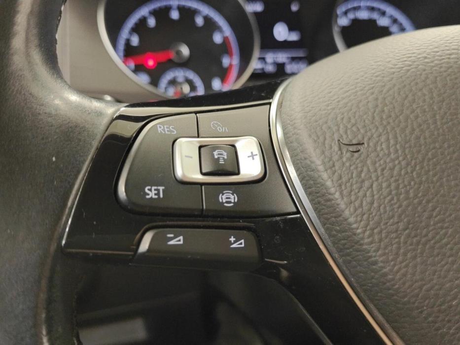 VOLKSWAGEN Golf Sportsvan 2019