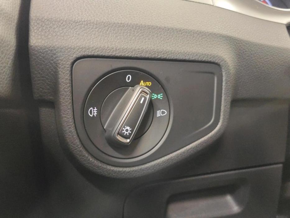 VOLKSWAGEN Golf Sportsvan 2019