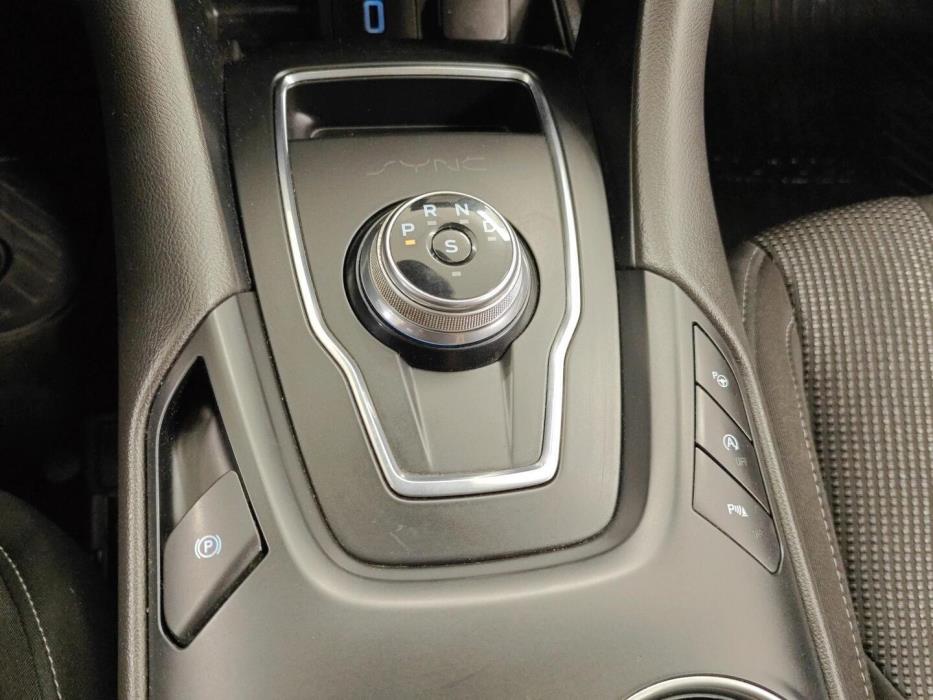 FORD Mondeo 2019