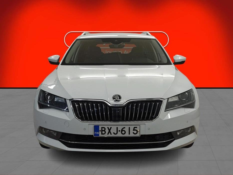 SKODA Superb 2019