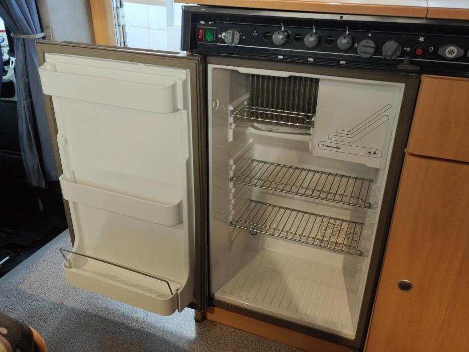 DETHLEFFS A 5881 2002