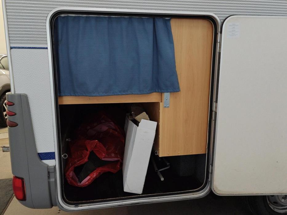 DETHLEFFS A 5881 2002