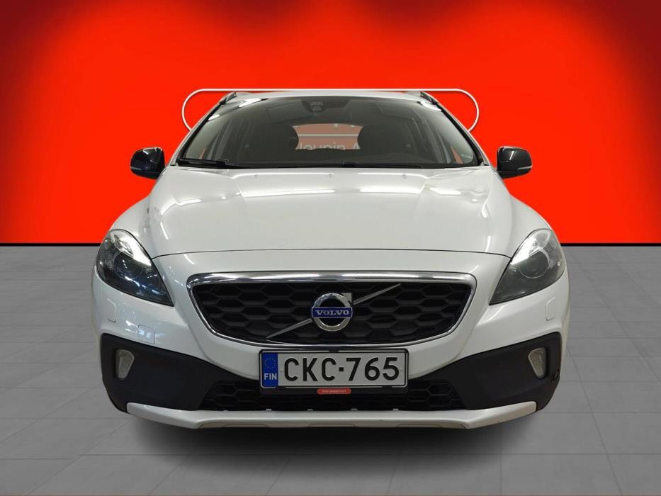 VOLVO V40 Cross Country 2016