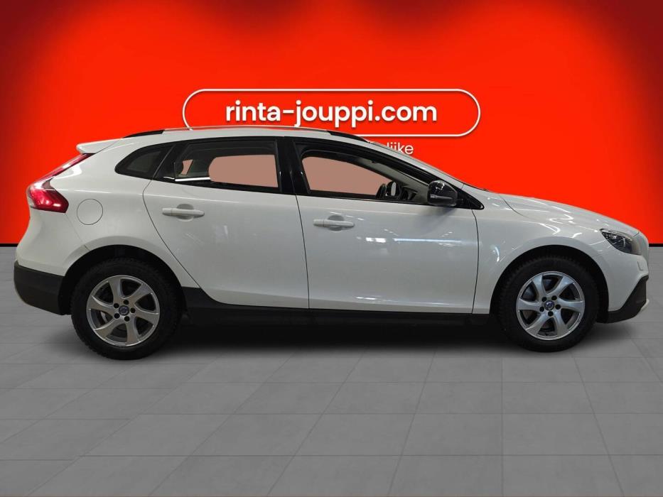 VOLVO V40 Cross Country 2016