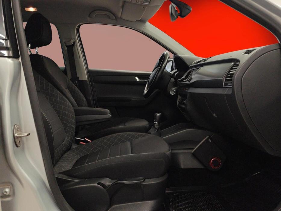 SKODA Fabia 2016