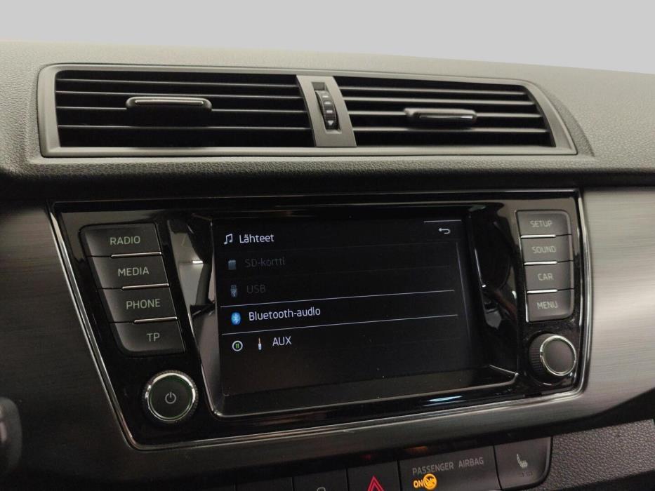 SKODA Fabia 2016