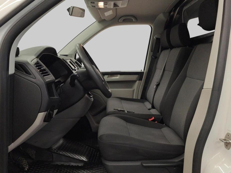 VOLKSWAGEN Transporter 2017