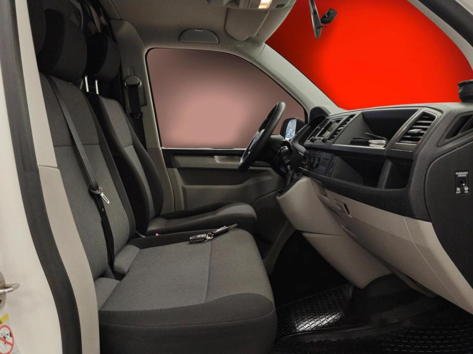 VOLKSWAGEN Transporter 2017