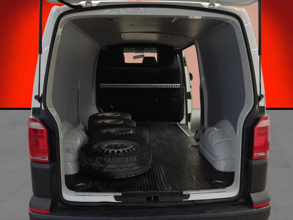 VOLKSWAGEN Transporter 2017