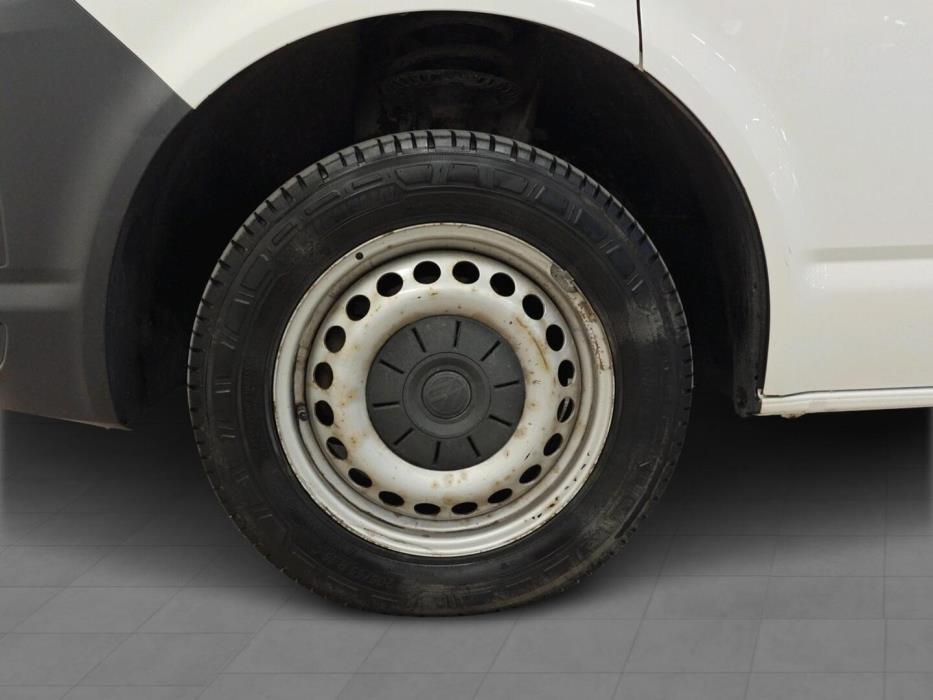 VOLKSWAGEN Transporter 2017
