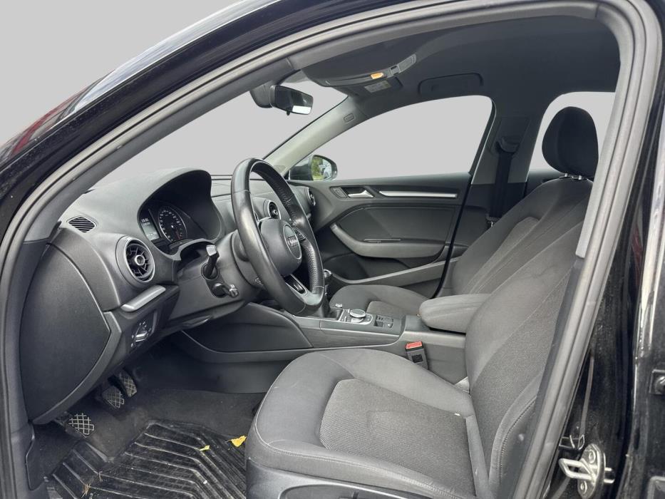 AUDI A3 2016