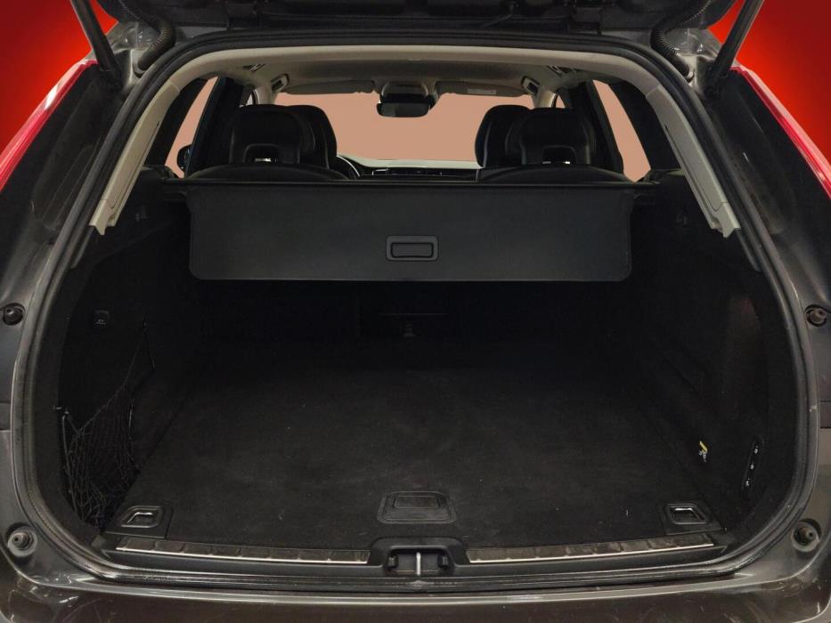 VOLVO XC60 2017