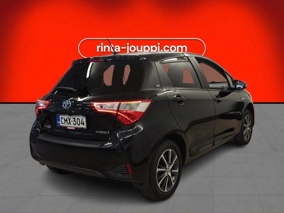 TOYOTA YARIS 2019