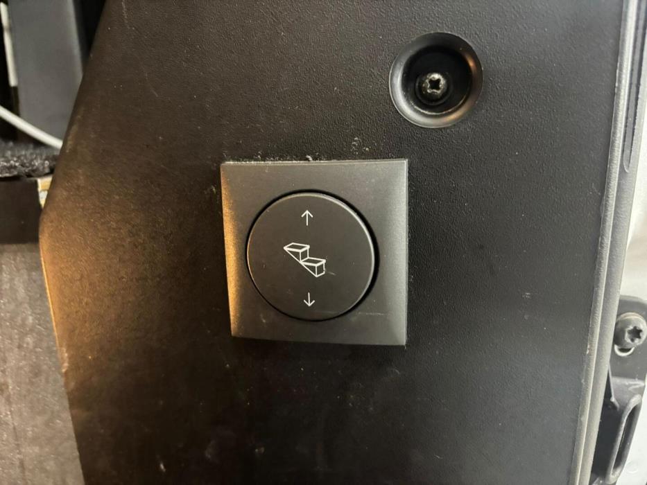 PÖSSL Roadcar R 600 2020