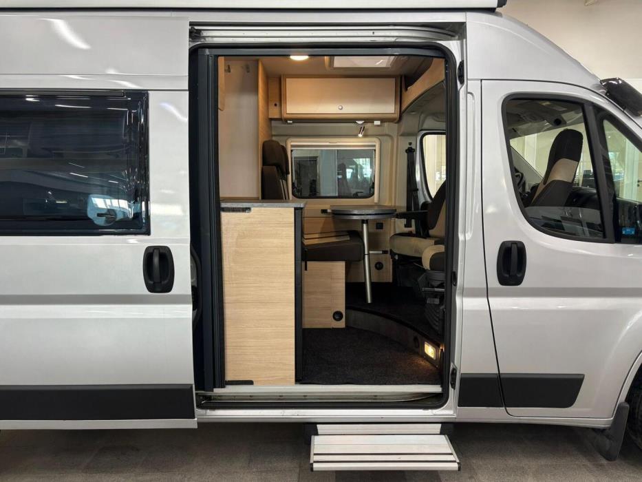 PÖSSL Roadcar R 600 2020