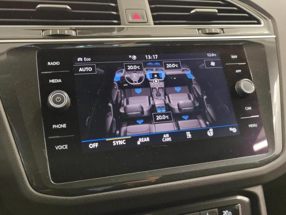 VOLKSWAGEN Tiguan 2020