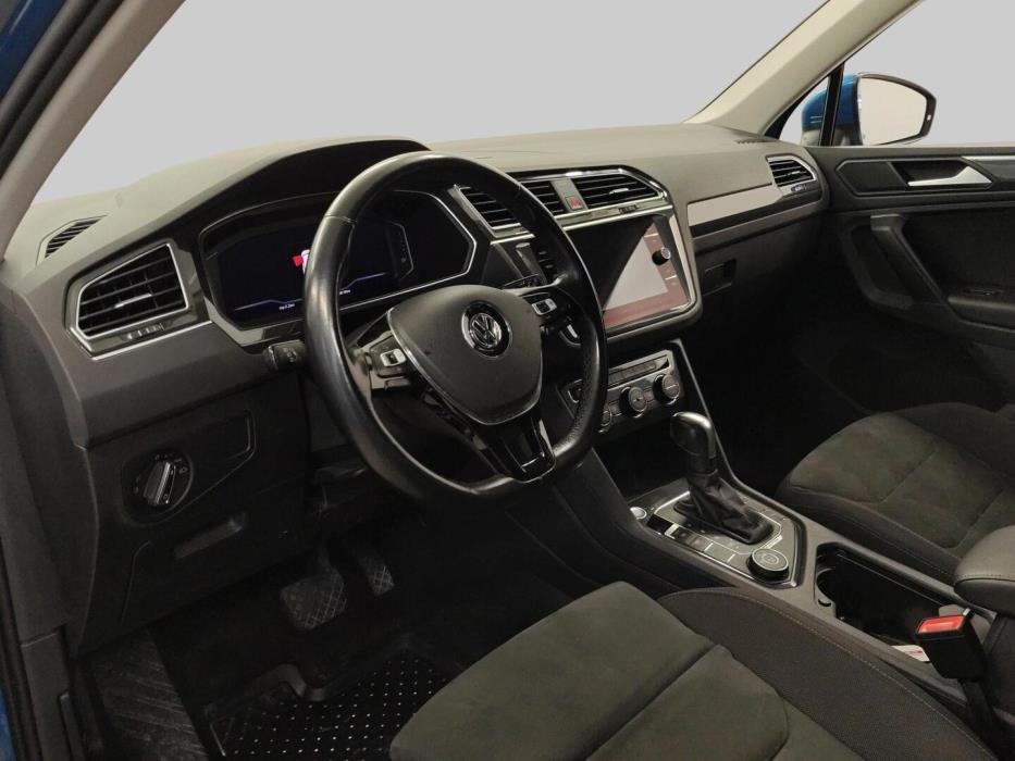 VOLKSWAGEN Tiguan 2020