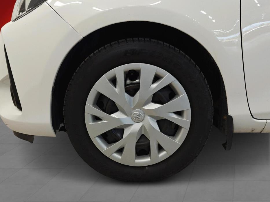 TOYOTA Yaris 2020