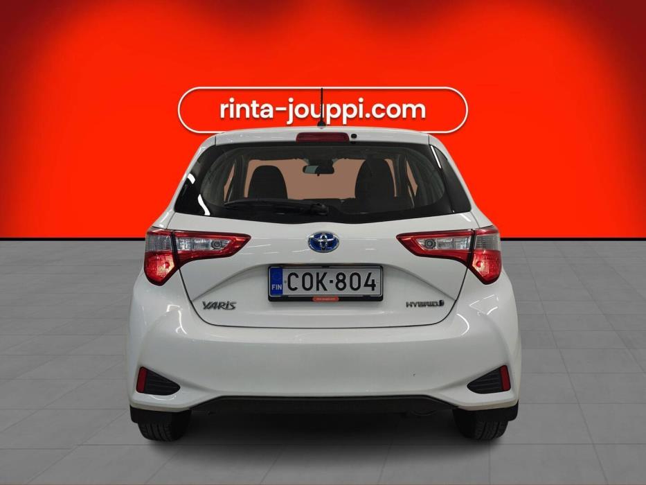 TOYOTA Yaris 2020