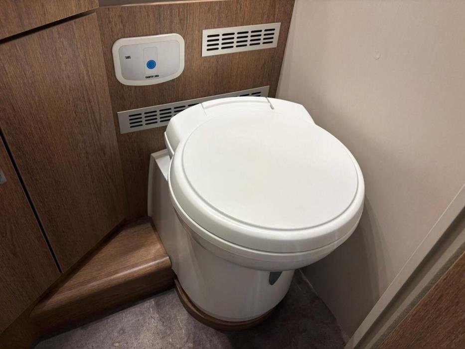 DETHLEFFS Trend T 7057 DB 2020