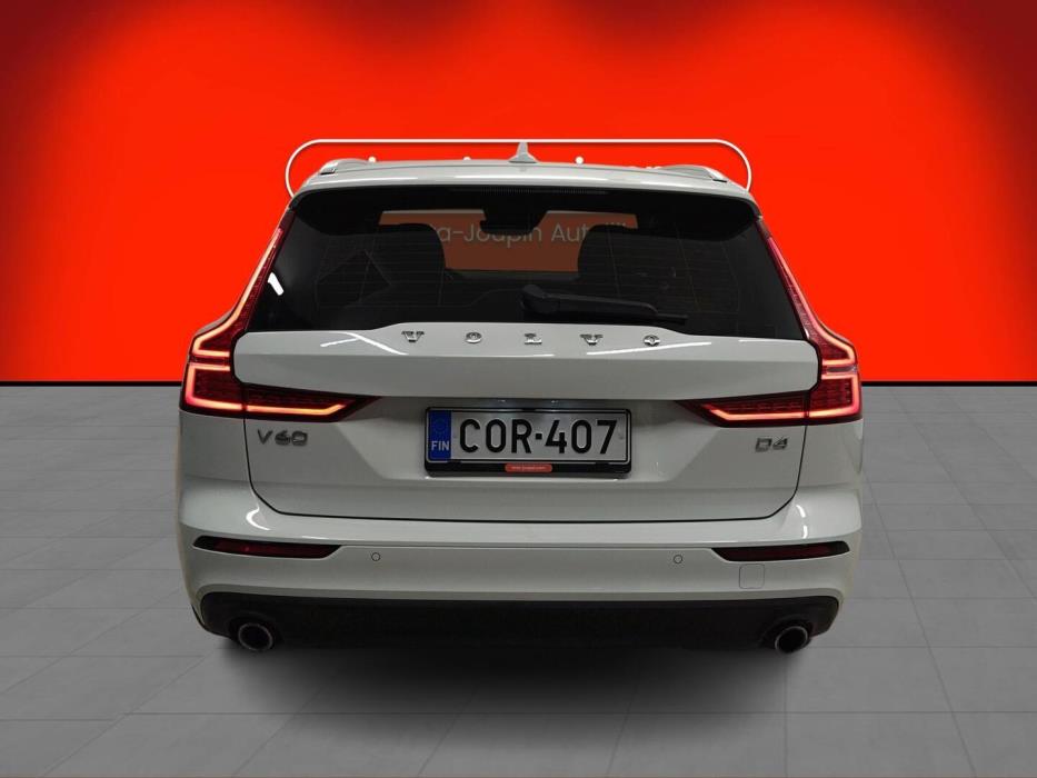 VOLVO V60 2020