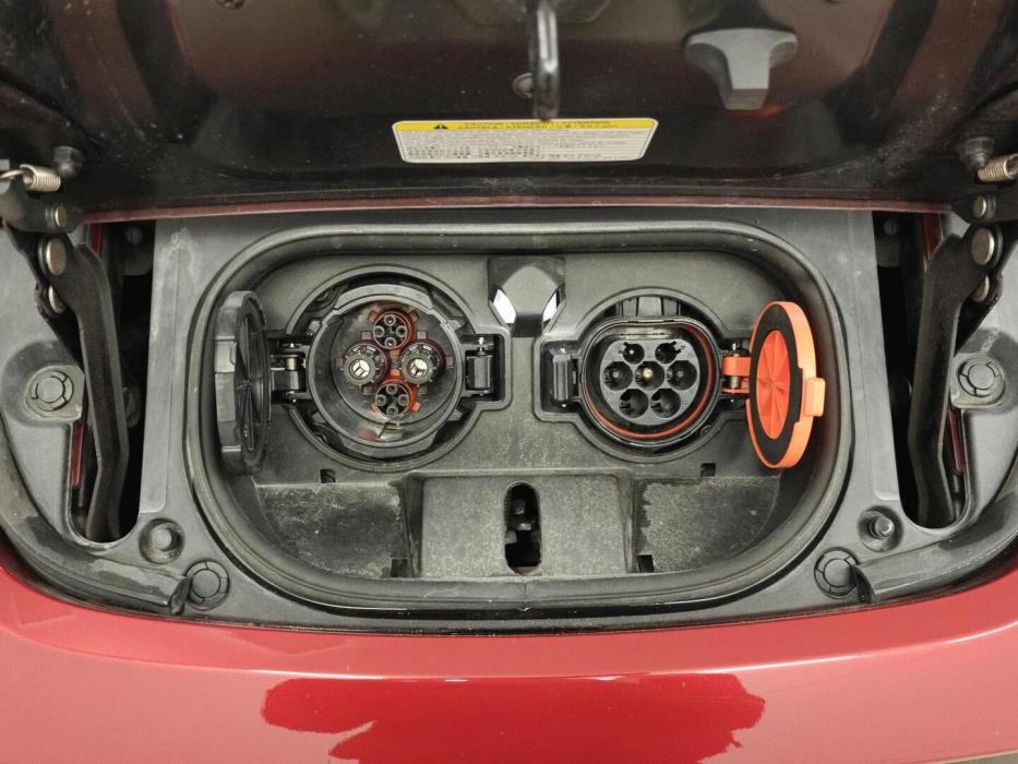 NISSAN Leaf 2020