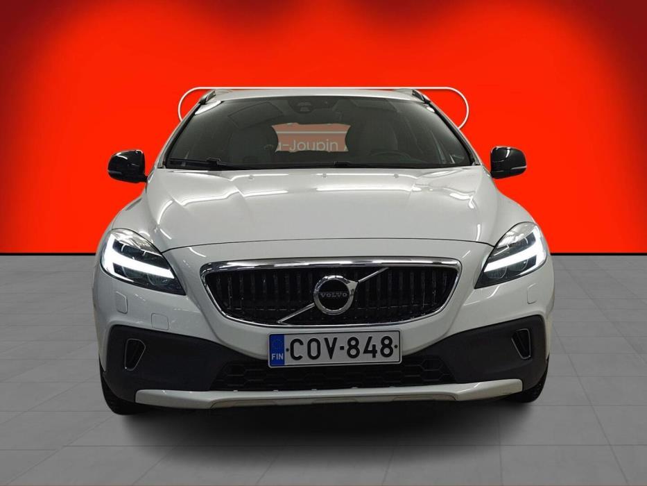 VOLVO V40 Cross Country 2018