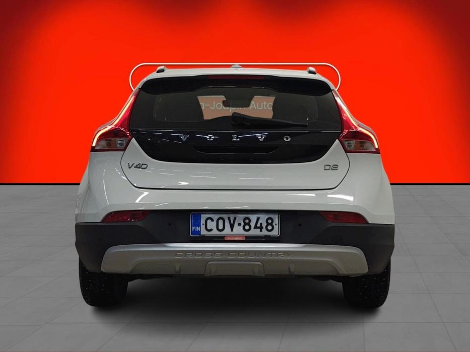 VOLVO V40 Cross Country 2018