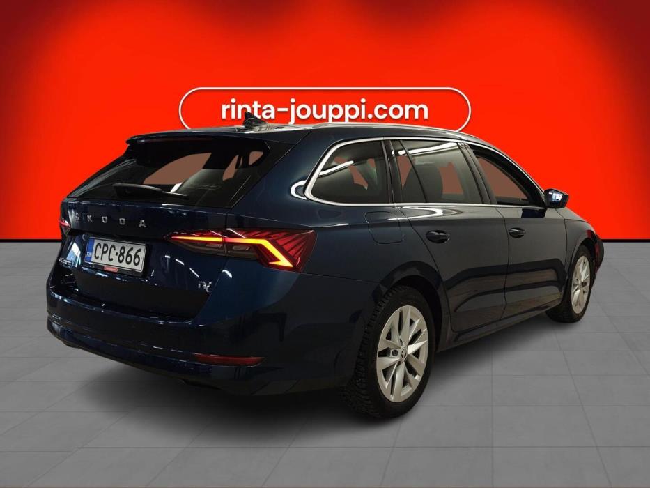 SKODA Octavia 2021