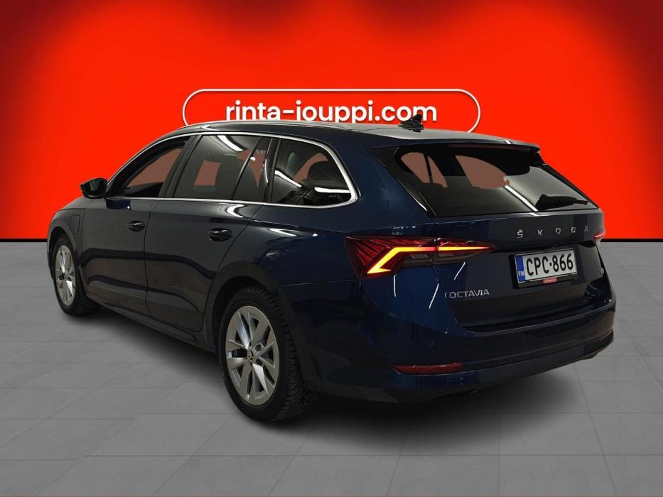 SKODA Octavia 2021