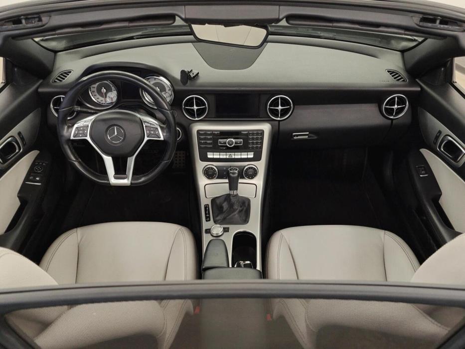 MERCEDES-BENZ SLK 2012