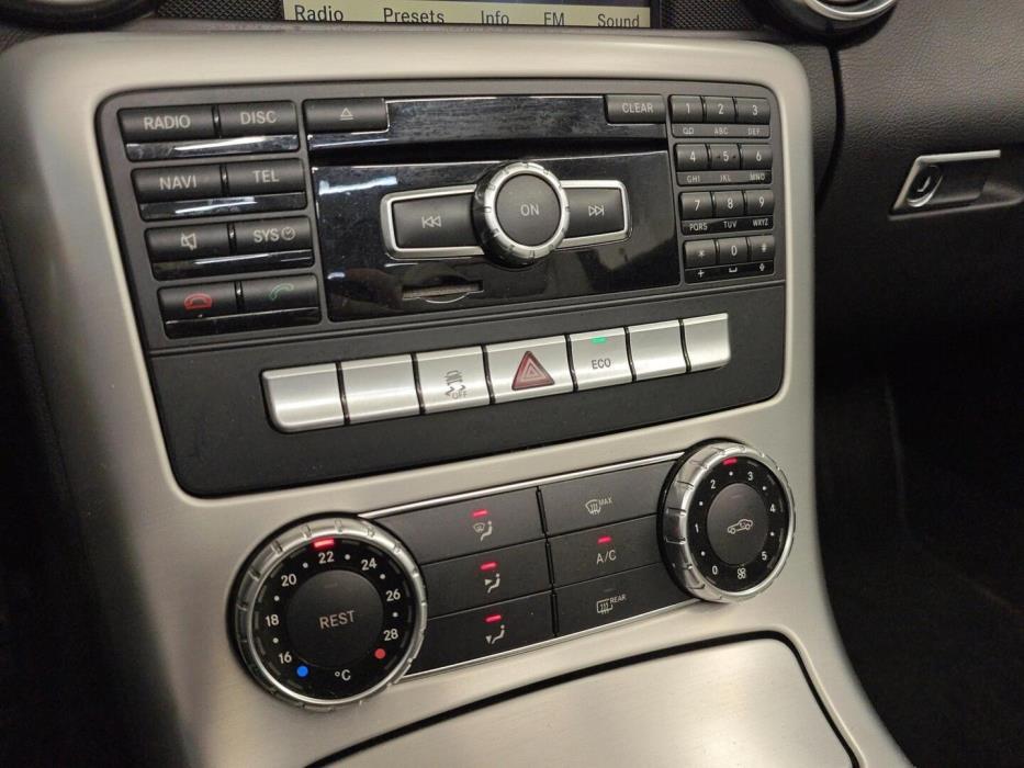 MERCEDES-BENZ SLK 2012