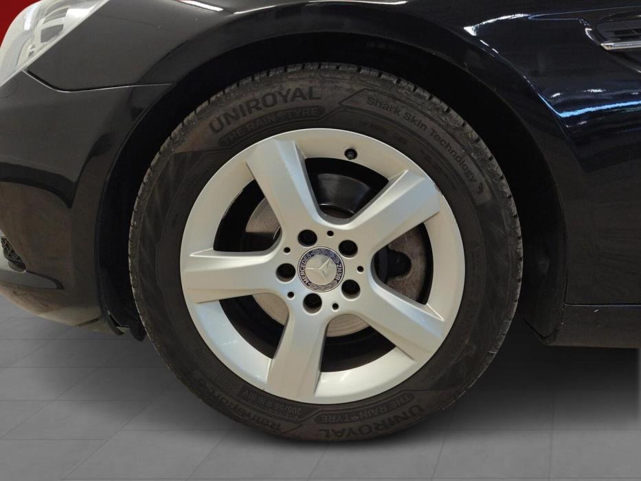 MERCEDES-BENZ SLK 2012