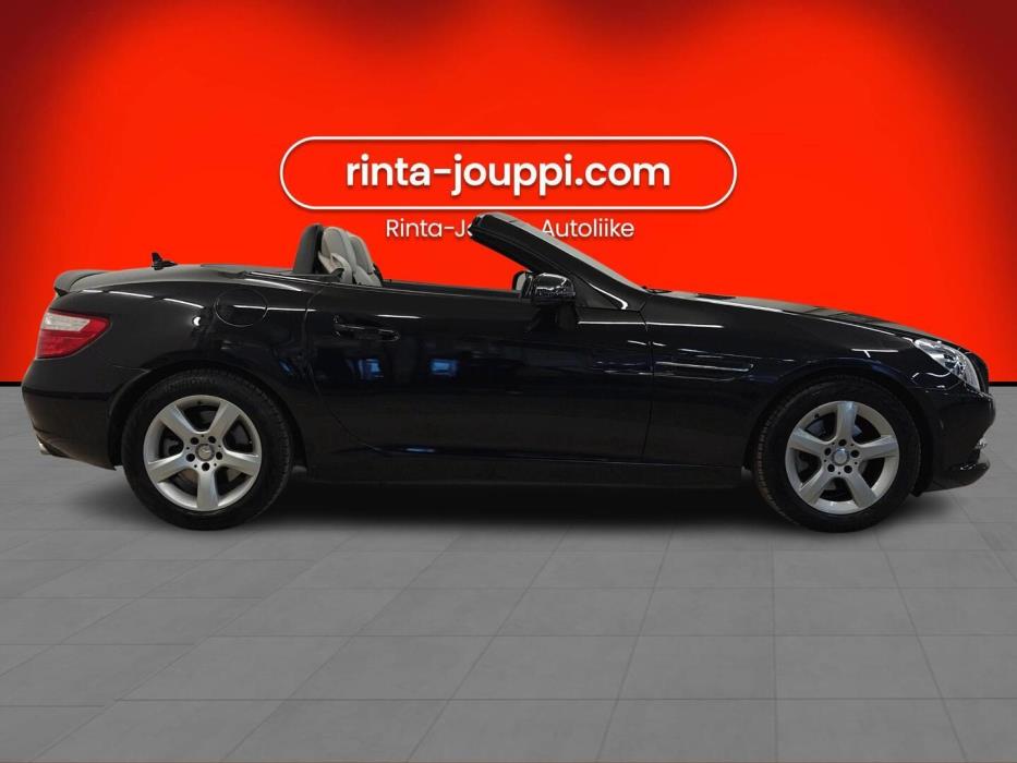MERCEDES-BENZ SLK 2012
