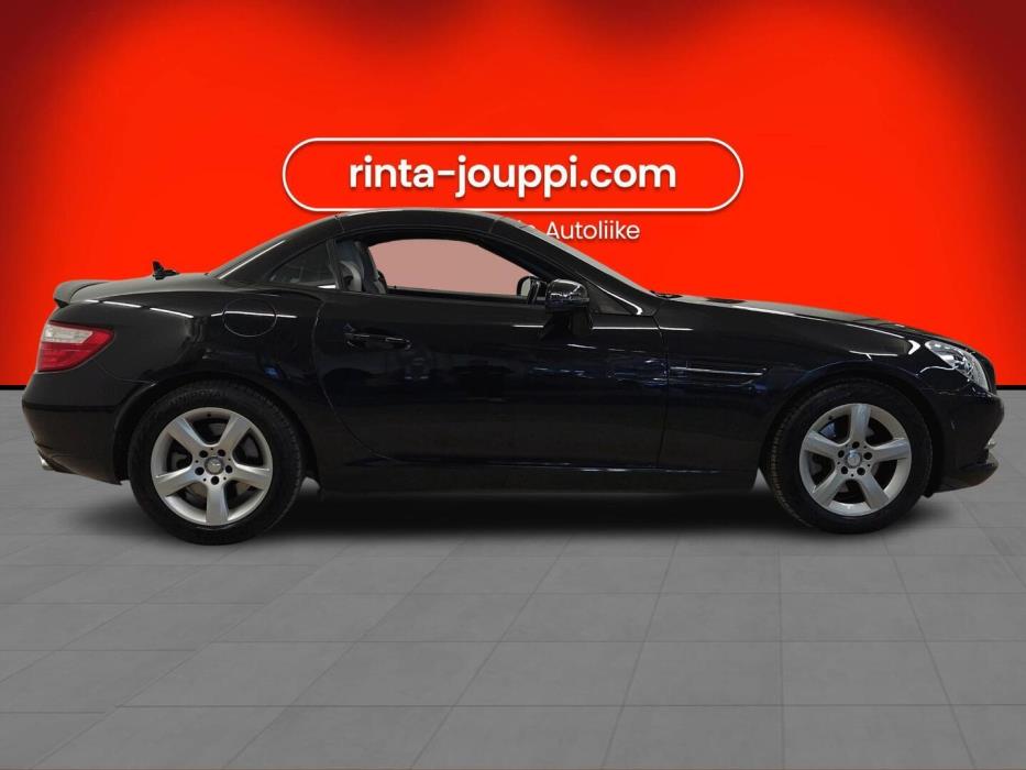 MERCEDES-BENZ SLK 2012