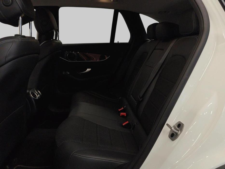 MERCEDES-BENZ GLC 2022