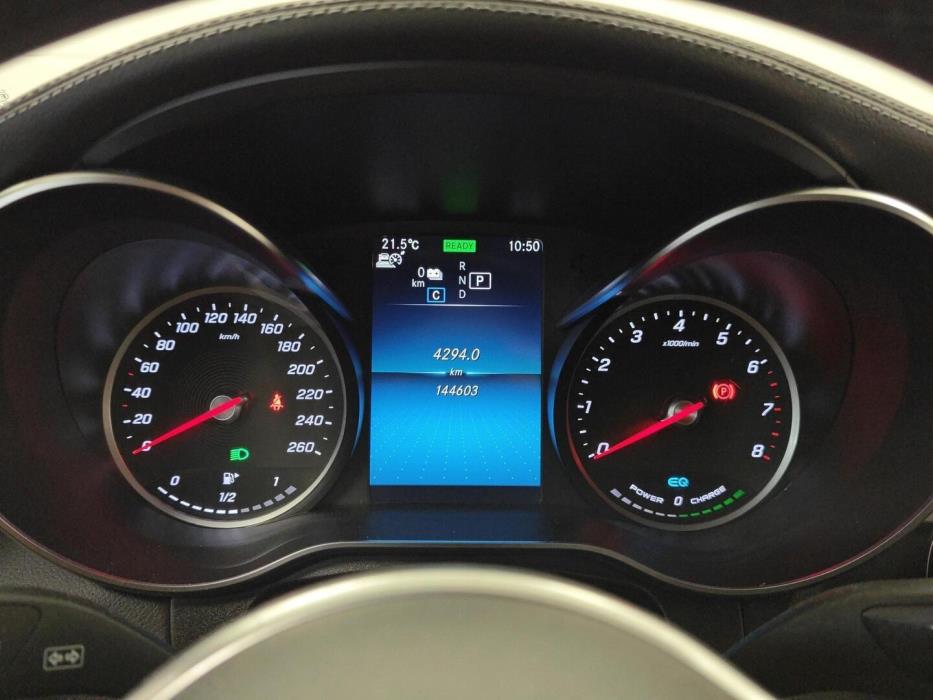 MERCEDES-BENZ GLC 2022