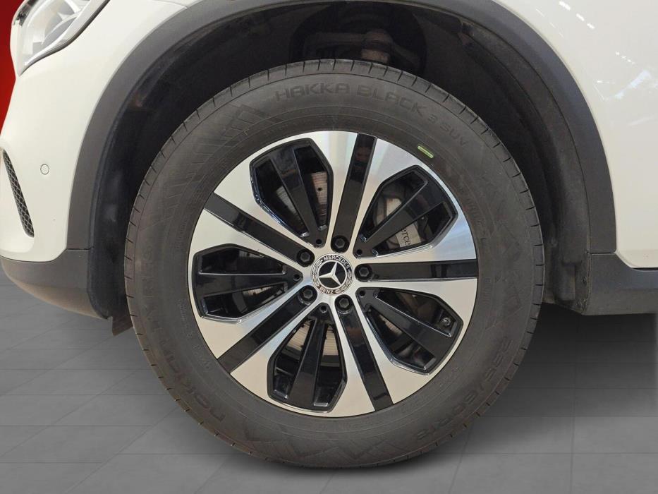 MERCEDES-BENZ GLC 2022